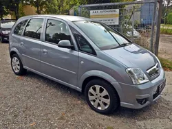 Silber Gebraucht 2007 Opel Meriva Catch Me Van / Kleinbus | 4.599 € (Teuer)