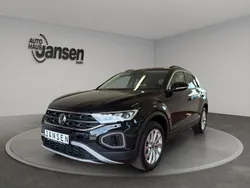 Deep black perleffekt Gebraucht 2024 VW T-Roc Life SUV | 28.990 € (Guter Preis)