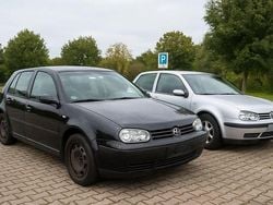 Schwarz Gebraucht 2003 VW Golf IV Trendline Limousine | 650 € (Superpreis)