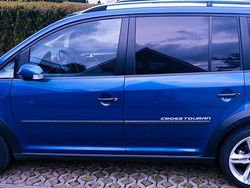 Blau Gebraucht 2007 VW Touran Cross Van / Kleinbus | 5.250 € (Guter Preis)