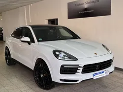Carraraweiss metallic Gebraucht 2020 Porsche Cayenne SUV | 69.999 € (Etwas zu teuer)