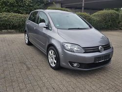 Grau Gebraucht 2010 VW Golf VI Limousine | 5.699 € (Fairer Preis)