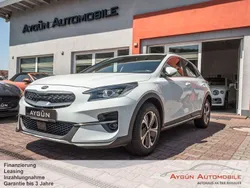 Weiß Gebraucht 2021 Kia XCeed Vision SUV | 17.995 € (Guter Preis)