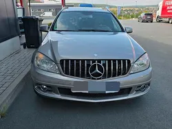 Silber Gebraucht 2009 Mercedes C180 Kombi | 5.700 €