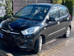 Schwarz Gebraucht 2012 Hyundai i10 Kleinwagen | 5.500 €