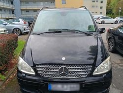 Schwarz Gebraucht 2009 Mercedes Viano Van / Kleinbus | 14.500 € (Etwas zu teuer)