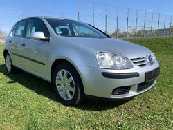 Silber Gebraucht 2004 VW Golf V Trendline Limousine | 2.850 € (Fairer Preis)