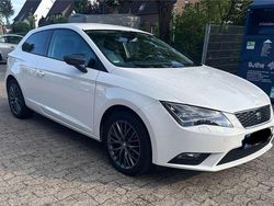Weiß Gebraucht 2015 Seat Leon CONNECT Coupé | 10.490 € (Teuer)