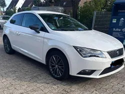Weiß Gebraucht 2015 Seat Leon CONNECT Coupé | 10.490 € (Etwas zu teuer)