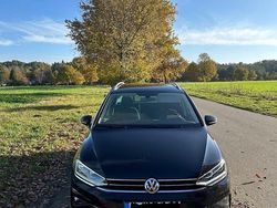 Schwarz Gebraucht 2018 VW Golf Sportsvan Highline Van / Kleinbus | 17.000 € (Superpreis)