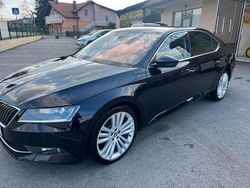 Schwarz Gebraucht 2016 Skoda Superb Limousine | 18.100 € (Teuer)