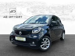Schwarz Gebraucht 2016 Smart ForFour Basis Limousine | 8.690 € (Fairer Preis)