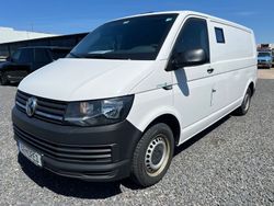 Candyweiß Gebraucht 2016 VW T6 Van | 23.800 €