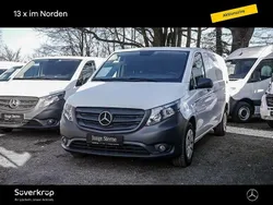 Arktikweiß Gebraucht 2023 Mercedes Vito Van / Kleinbus | 32.118 € (Guter Preis)