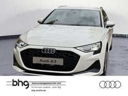 Arkonaweiß Neu 2025 Audi A3 Ambiente Limousine | 29.900 € (Guter Preis)