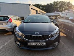 Schwarz Gebraucht 2013 Kia Ceed Sportswagon Spirit Kombi | 9.900 € (Fairer Preis)