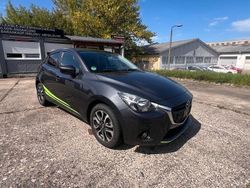 Grau Gebraucht 2017 Mazda 2 Nakama Limousine | 10.490 € (Guter Preis)