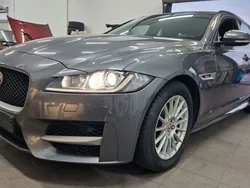 Grau Gebraucht 2019 Jaguar XF Sportbrake R-Sport Kombi | 19.999 €