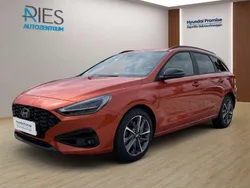 Jupiter orange Gebraucht 2025 Hyundai i30 Advantage Kombi | 26.210 € (Teuer)