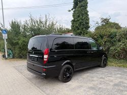 Schwarz Gebraucht 2012 Mercedes Viano Van / Kleinbus | 17.600 € (Fairer Preis)