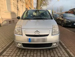 Silber Gebraucht 2006 Citroën C2 Kleinwagen | 1.250 €
