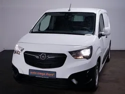 Weiß Gebraucht 2020 Opel Combo Edition Van / Kleinbus | 9.999 € (Superpreis)