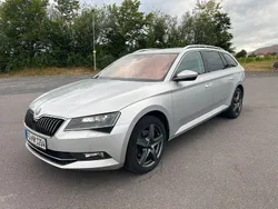 Silber Gebraucht 2016 Skoda Superb Style Kombi | 17.600 € (Fairer Preis)