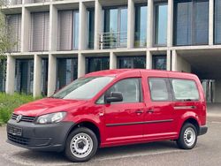 Rot Gebraucht 2015 VW Caddy Maxi Van / Kleinbus | 9.999 € (Teuer)