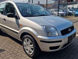 Silber Gebraucht 2003 Ford Fusion Trend Limousine | 2.990 € (Etwas zu teuer)