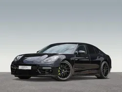 Tiefschwarzmetallic Gebraucht 2023 Porsche Panamera 4 Platinum Edition Limousine | 99.900 € (Etwas zu teuer)