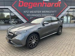 Grau Gebraucht 2022 Mercedes EQC400 AMG line SUV | 37.990 € (Etwas zu teuer)