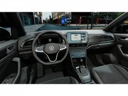 Blau Gebraucht 2024 VW T-Roc Style SUV | 34.649 € (Teuer)