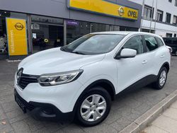 Weiß Gebraucht 2015 Renault Kadjar Life SUV | 9.950 € (Etwas zu teuer)