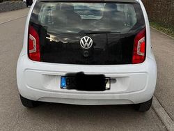 Weiß Gebraucht 2012 VW up! Kleinwagen | 2.900 € (Etwas zu teuer)