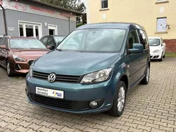 Bambusgarden green Gebraucht 2015 VW Caddy Team Van / Kleinbus | 11.990 € (Fairer Preis)
