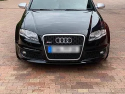Schwarz Gebraucht 2006 Audi RS4 Kombi | 67.000 €