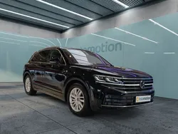 Schwarz Gebraucht 2024 VW Touareg Elegance SUV | 63.198 € (Teuer)