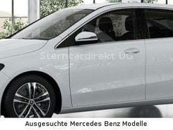 Weiß Gebraucht 2024 Mercedes B200 Progressive Van / Kleinbus | 31.400 € (Guter Preis)