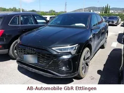 Schwarz Gebraucht 2023 Audi Q8 Sportback e-tron S-Line SUV | 57.900 € (Guter Preis)