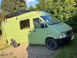 Grün Gebraucht 2004 VW LT Van / Kleinbus | 5.750 €