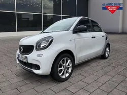 Weiß Gebraucht 2019 Smart ForFour Electric Drive Kleinwagen | 12.500 € (Teuer)