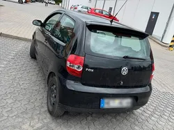 Schwarz Gebraucht 2011 VW Fox Kleinwagen | 1.700 € (Fairer Preis)
