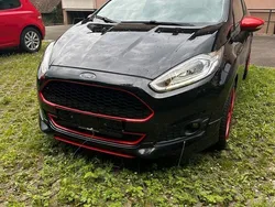 Schwarz Gebraucht 2015 Ford Fiesta Sport Kleinwagen | 4.200 €
