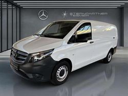 Weiß Gebraucht 2024 Mercedes Vito Van / Kleinbus | 29.088 € (Guter Preis)