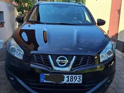 Schwarz Gebraucht 2013 Nissan Qashqai Tekna SUV | 6.660 € (Fairer Preis)