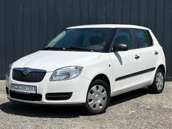 Weiß Gebraucht 2009 Skoda Fabia Kleinwagen | 3.990 € (Etwas zu teuer)