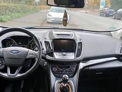 Schwarz Gebraucht 2017 Ford Kuga SUV | 11.500 € (Fairer Preis)