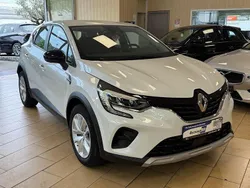 Weiß Gebraucht 2023 Renault Captur Evolution SUV | 20.400 € (Fairer Preis)
