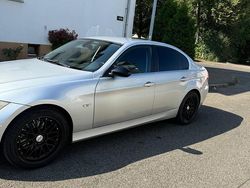 Silber Gebraucht 2008 BMW 325 Limousine | 5.950 € (Fairer Preis)