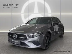 Grau Gebraucht 2024 Mercedes A180 Advanced Limousine | 31.930 € (Fairer Preis)